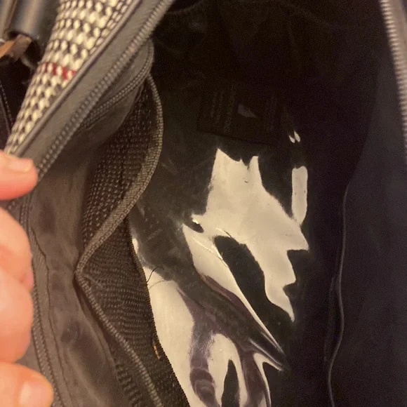 London fog Andover Bag - Picture 5 of 10